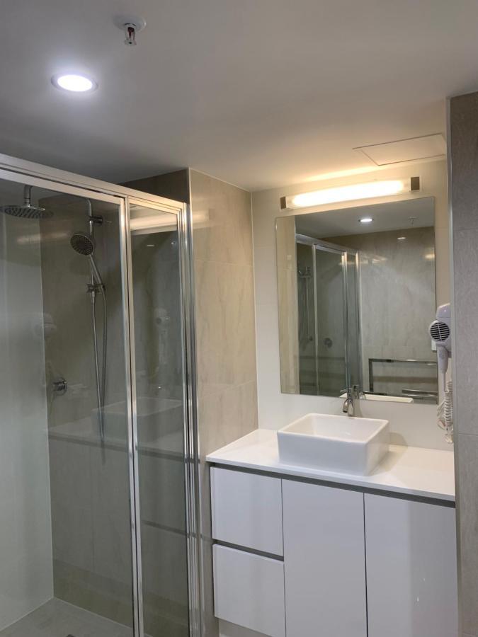 Stunning 2 Bedroom Ocean View Apartment Gold Coast Exterior photo