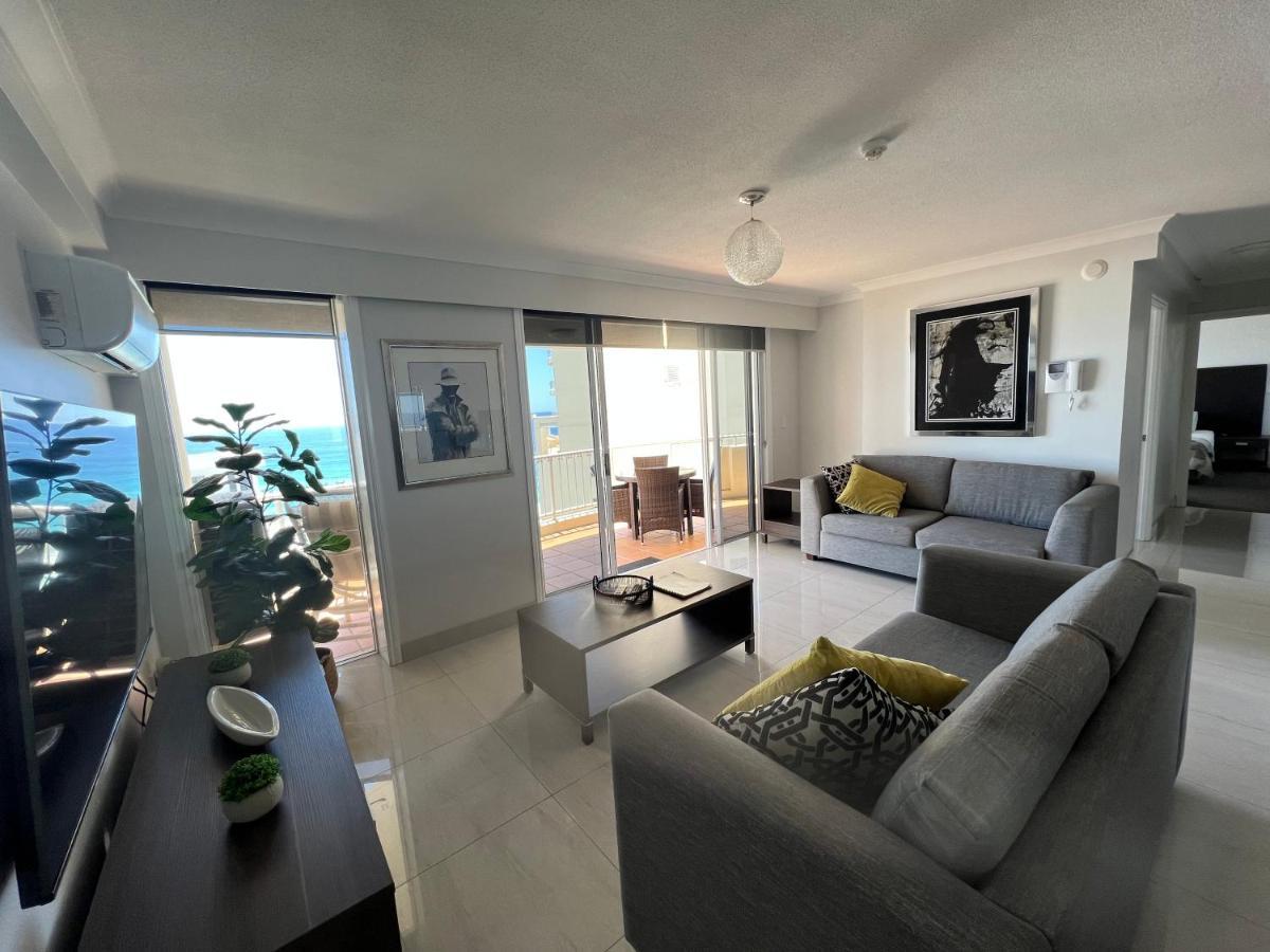 Stunning 2 Bedroom Ocean View Apartment Gold Coast Exterior photo